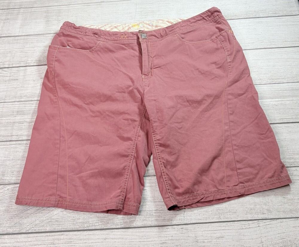 Mountain Hardwear Womens Dynama/2 Bermuda Shorts Beige Outdoor Hiking Size 16